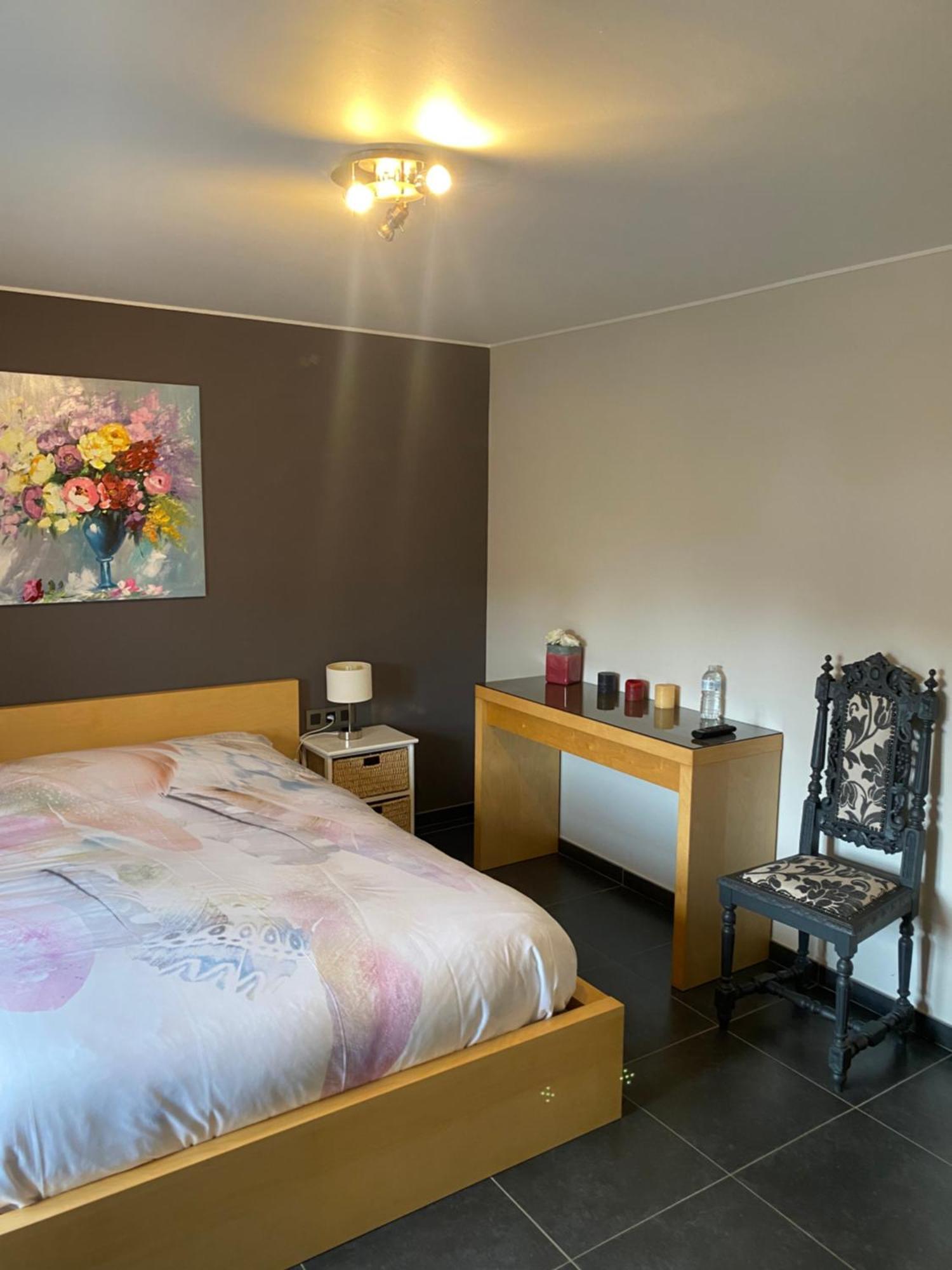 Les Sansonnets Hotell Vaux-sur-Sure Eksteriør bilde
